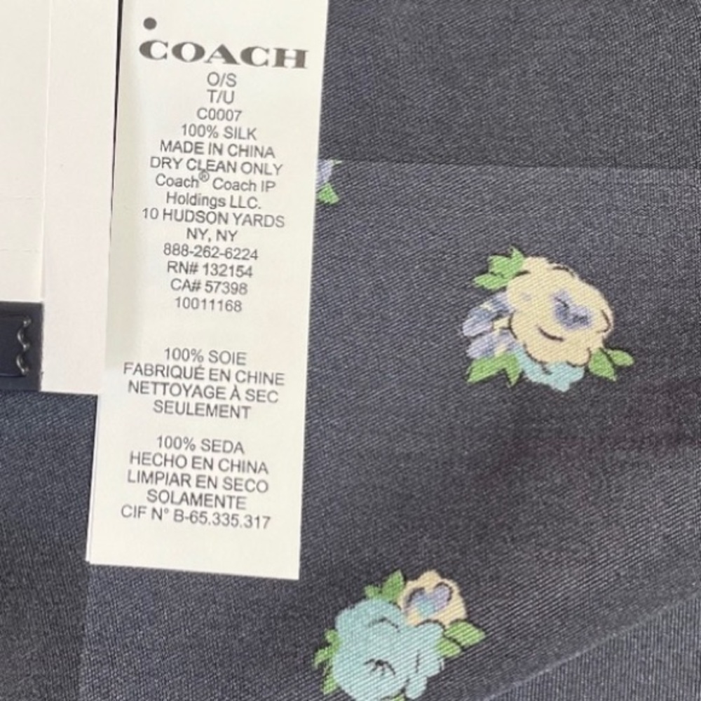 Horse And Carriage Tea Rose Print Silk Bandana from Coach - Picture 5 of 7